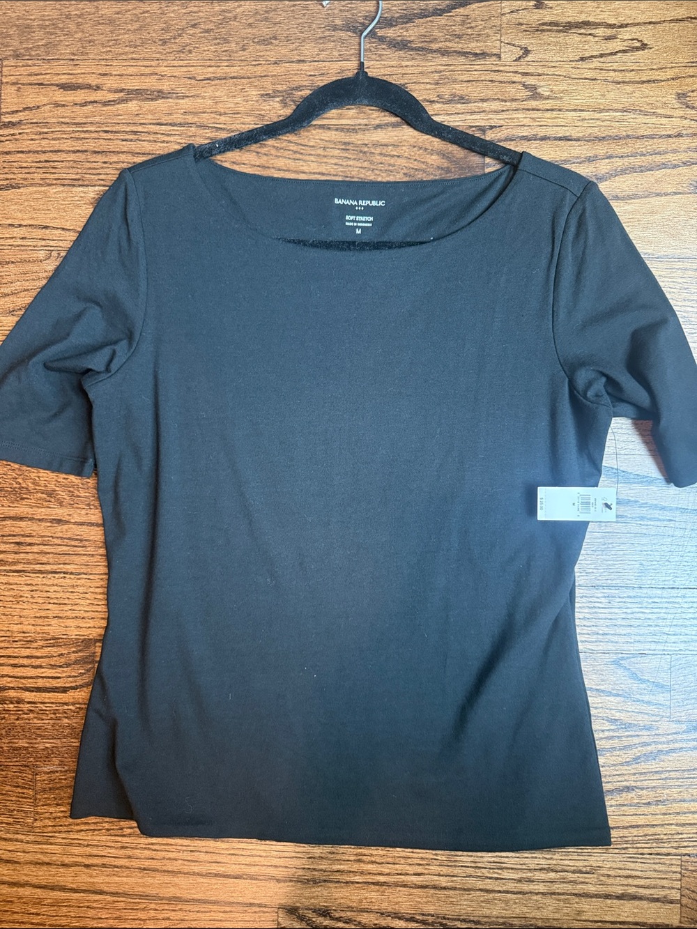 NWT Banana Republic Factory Black Scoop Neck Short Sleeve Top